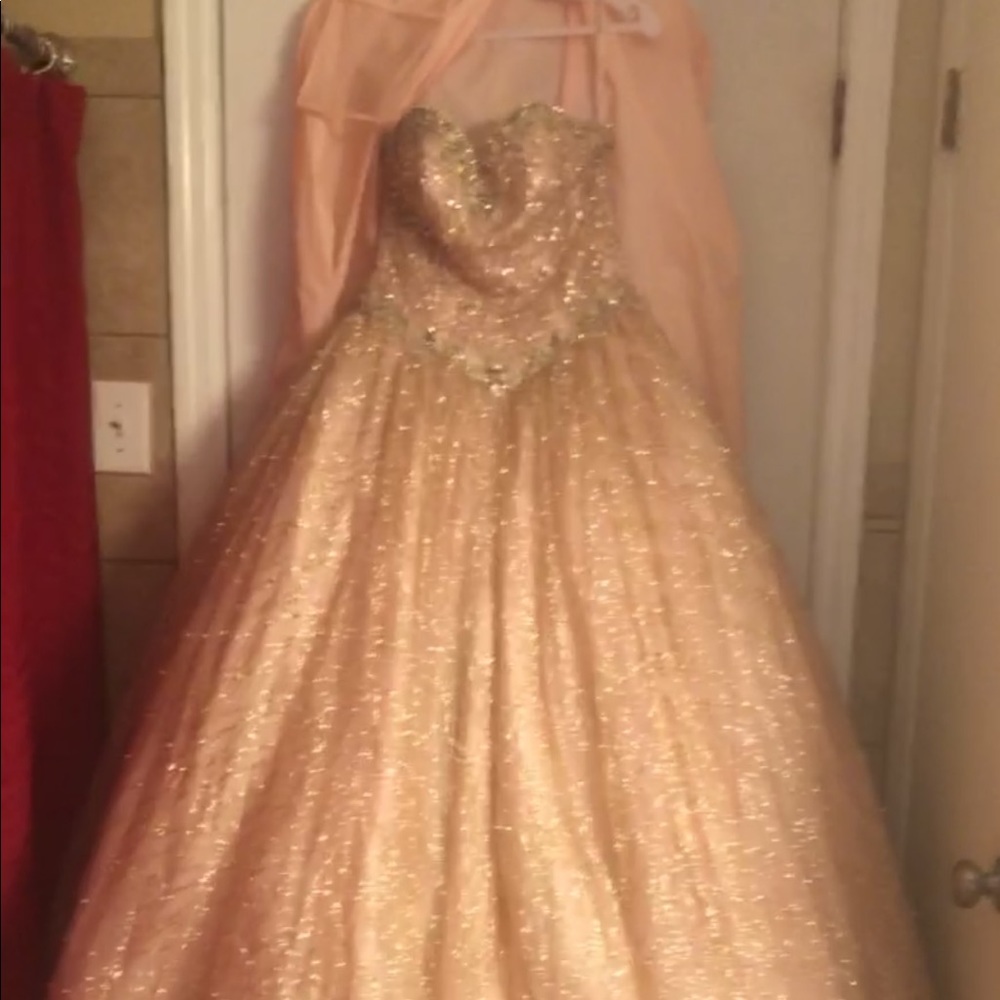 Wedding dress